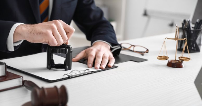 Real Estate Closing Attorney 4