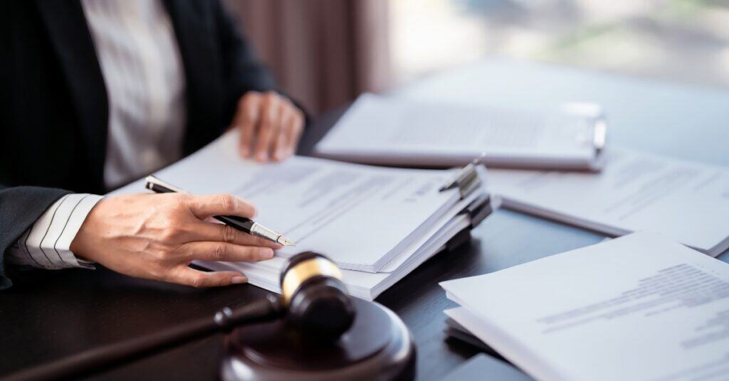 how much do elder law attorneys charge